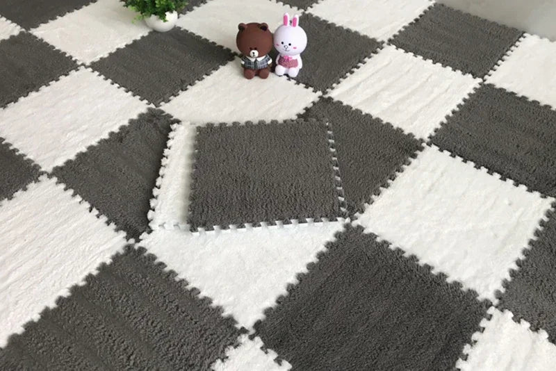 CloudTiles Interlocking Puzzle Carpet Pieces