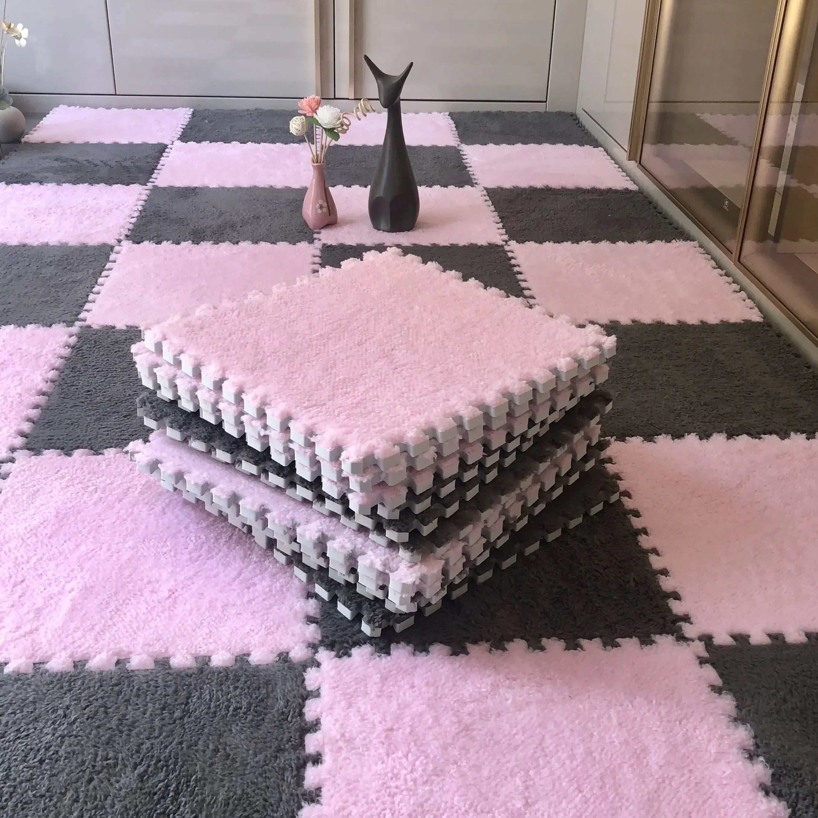 CloudTiles Interlocking Puzzle Carpet Pieces