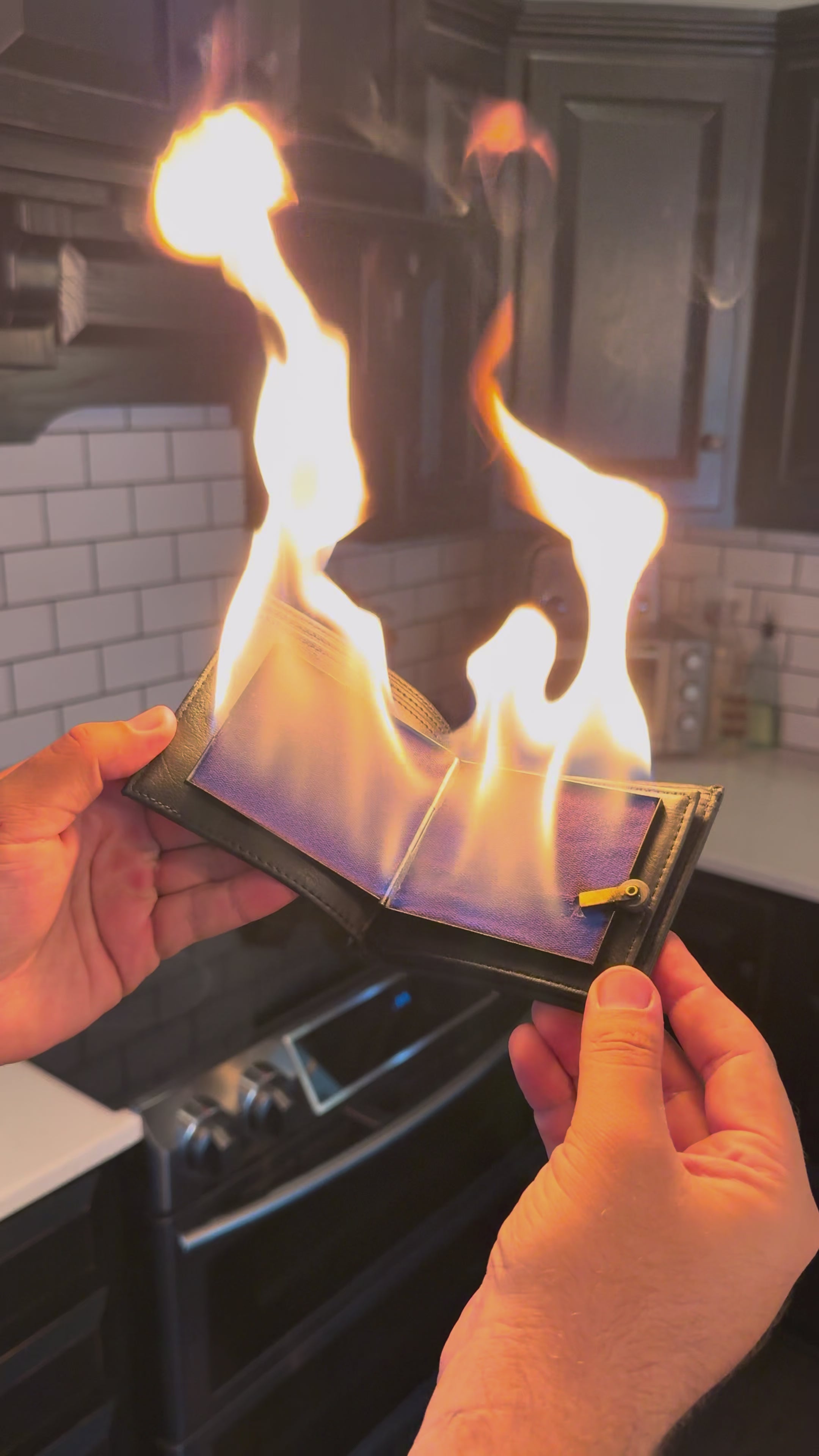 Fireflip wallet